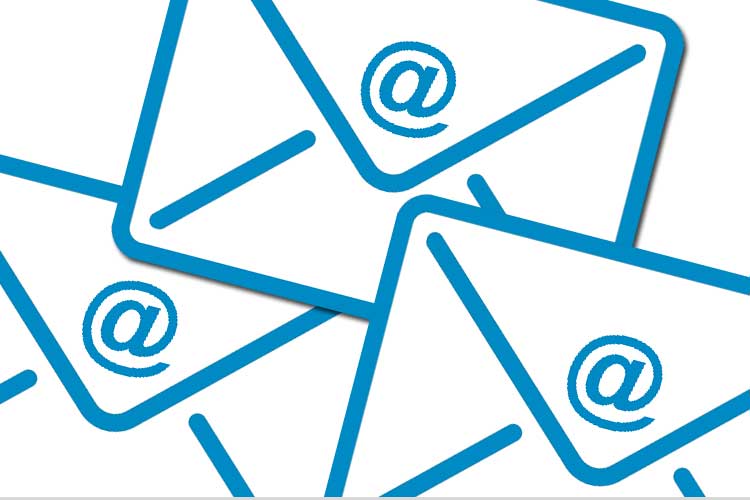 drei Briefumschläge